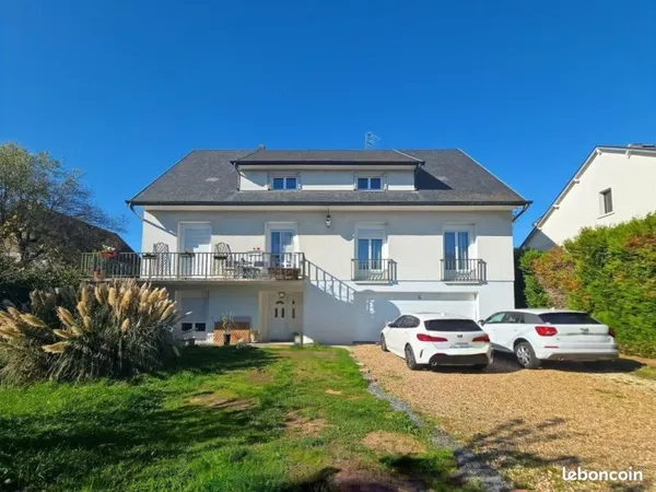 Maison de ville 8 pièces 297 m²