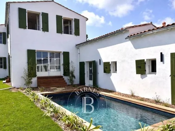 Maison de luxe 8 pièces 195 m²