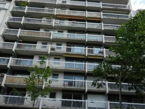 Stationnement Location Paris   165€