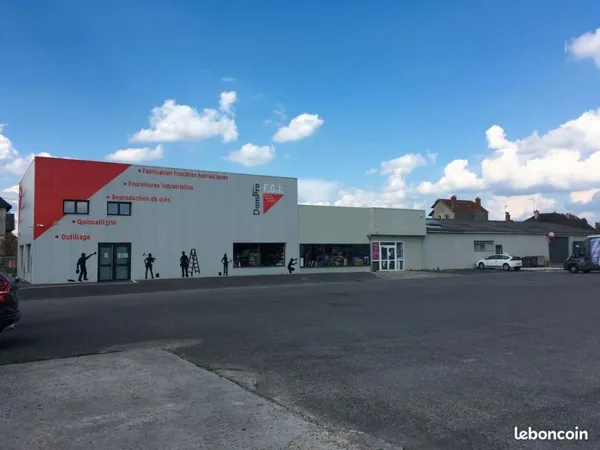 Commerce Location Belleu  1100m² 5500€