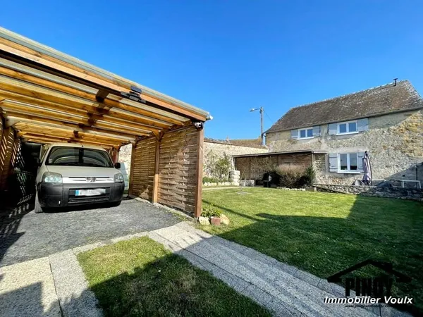 Maison ancienne sans travaux avec jardin clos à #VOULX