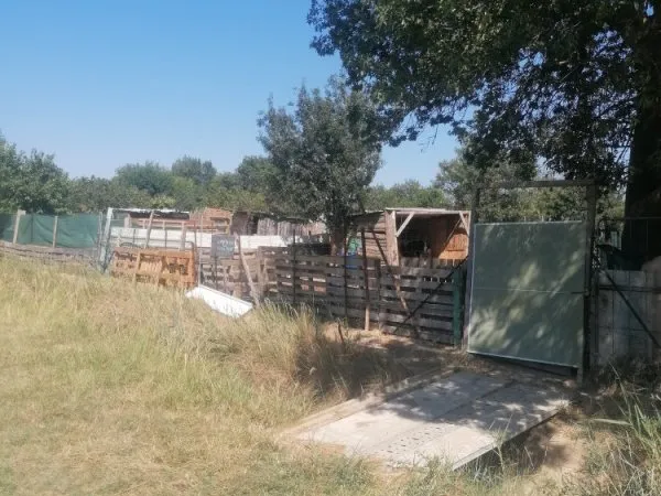 Terrain agricole avec jardins 5000 m2 à Narbonne