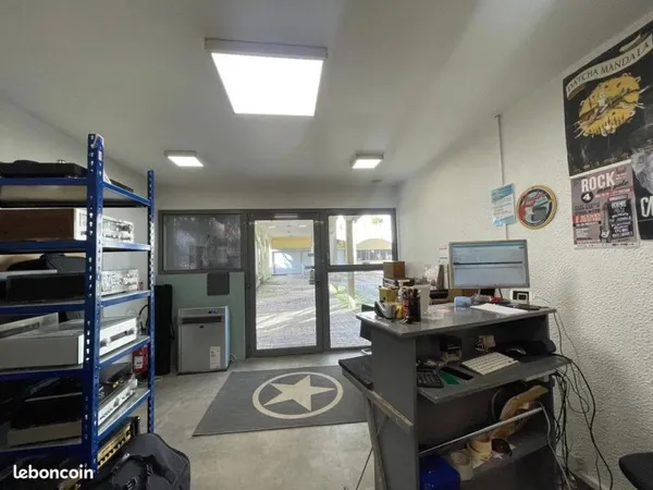 Local commercial 33 m² Floirac
