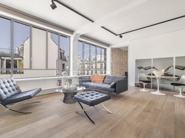 Sublime loft rénové à Paris 2ème !