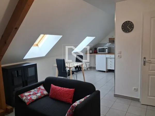 BEAU T2 DIJON PROCHE PLACE WILSON