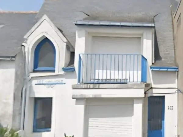 Ensemble de 2 maisons.
