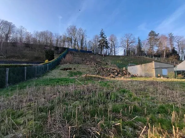 Terrain 1273 m²