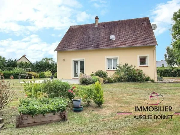 Maison traditionnelle 6 PP - 1745 m² de terrain