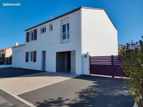 4. Maison rénovée, lumineuse et fonctionnelle - Luçon centre Ouest