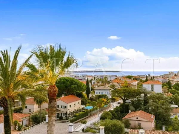 Cannes Petit Juas - Appartement 4 pièces vue mer à vendre