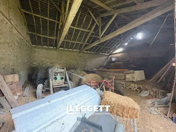 Bien agricole et foncier Vente La Porcherie   137700€