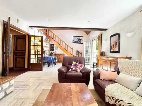 Maison 6 pièces 154 m²