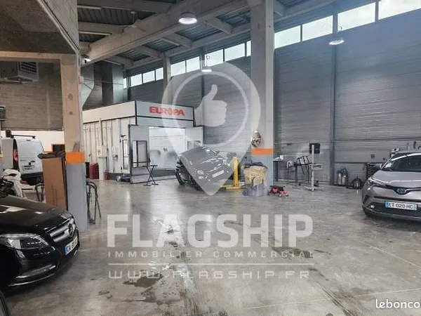 Garage 520 m² VALENTON