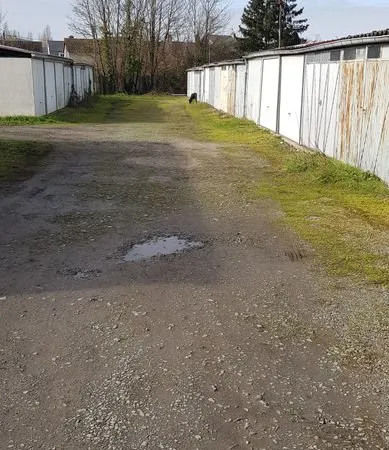 Garage à louer