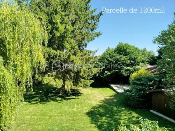 Maison 8 pièces 186 m²
