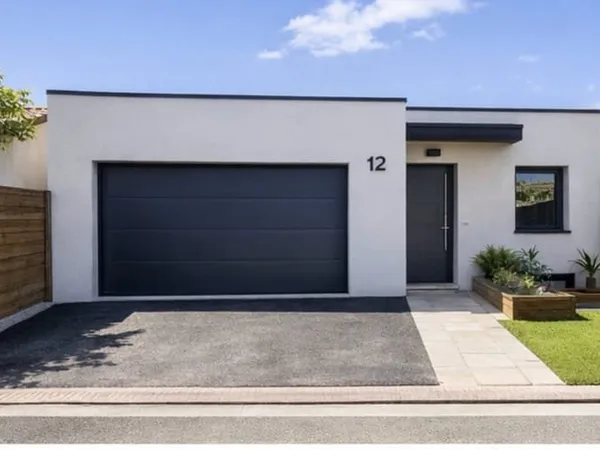 Maison T4 haut de gamme entièrement rénovée - 93 m² - Jardin, garage, prestations premium - Toulouse