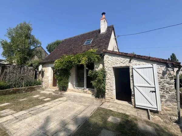 Maison en pierre de 3 pièces principales