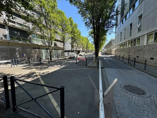 Bordeaux Chartrons - Parking extérieur
