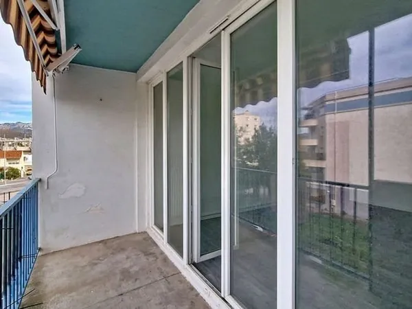Appartement 4 pièces 63 m²