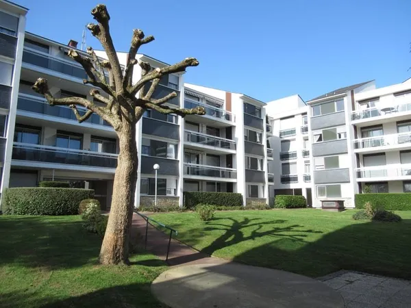 BAGNOLES DE L'ORNE, quartier de Tessé la Madeleine