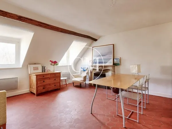 VERSAILLES SAINT LOUIS APPARTEMENT