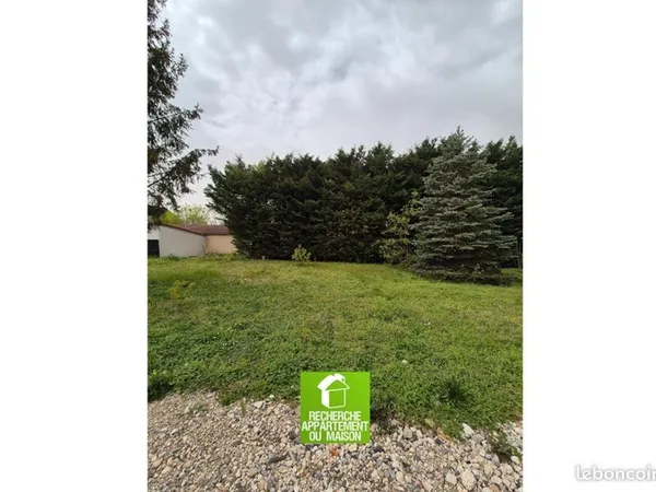 Terrain 622 m² CREMIEU