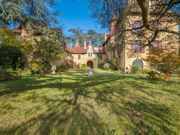 Maison de luxe 18 pièces 860 m²