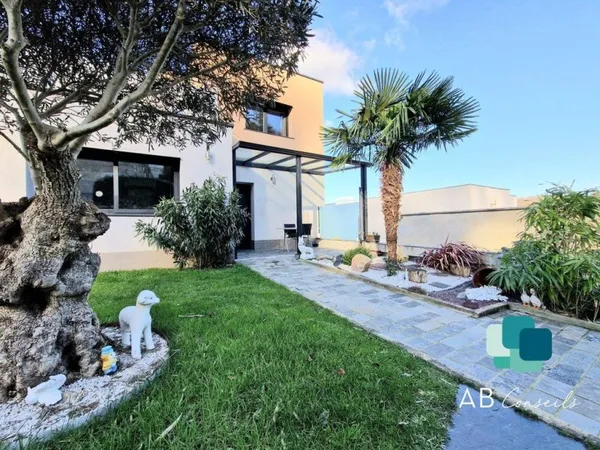 Maison de luxe 5 pièces 155 m²