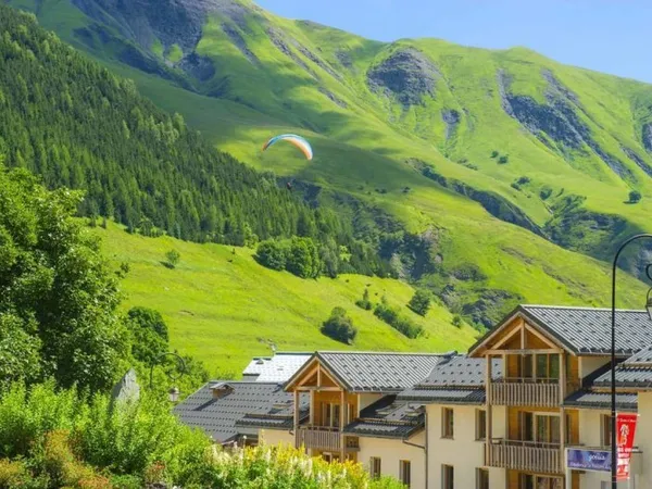 STUDIO 26m² avec parking fermé SAINT SORLIN D'ARVES