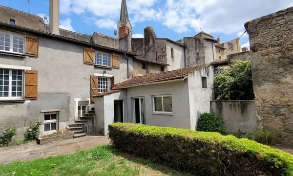 Vente Maison de village 8 pièces
