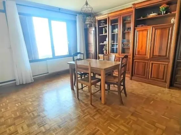 Appartement 4 pièces 80 m²