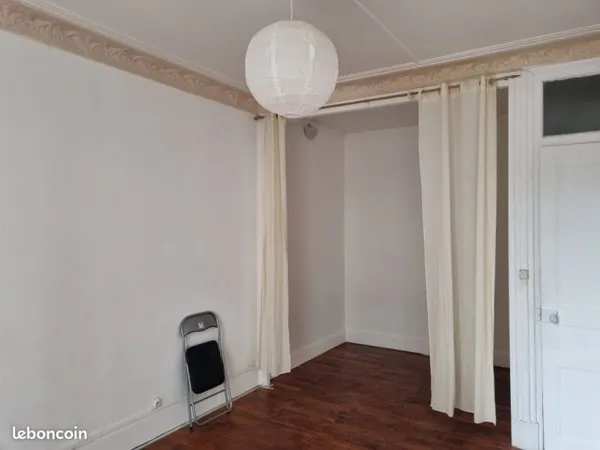 Loue Appt T1 rue de STALINGRAD GRENOBLE