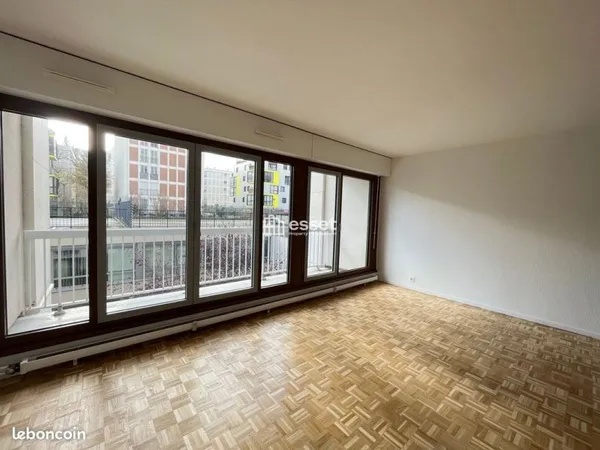 Appartement 3 Pièces 68m² à louer 1995 - PARIS 75013