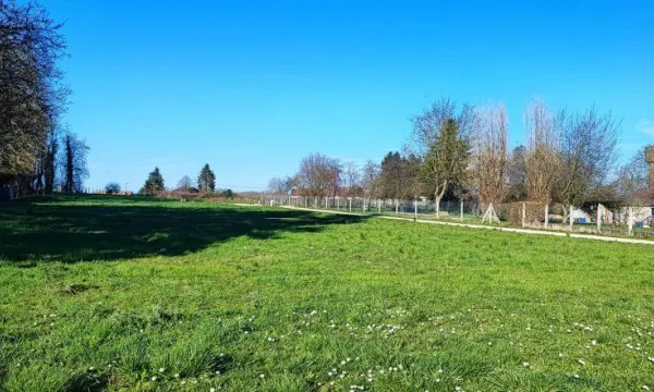Terrain en lotissement 1004 m²