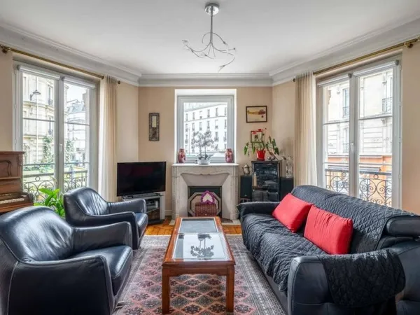 Appartement 5 pièces 105 m²