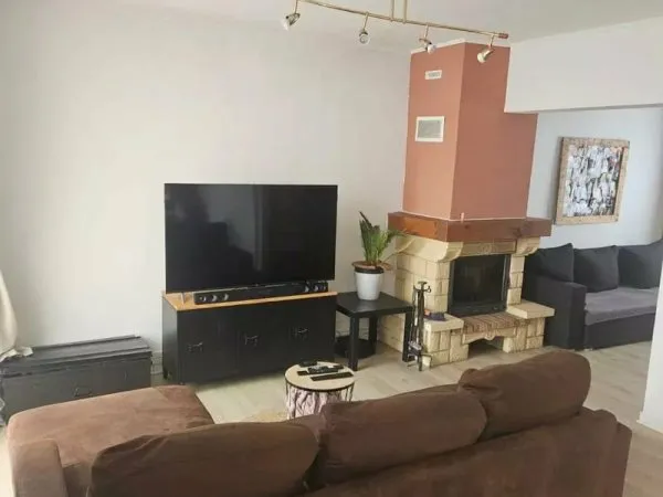 Maison de lotissement de 100 m² sur un terrain de 318 m²