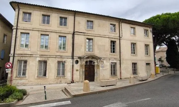 Appartement 7 pièces 141 m²