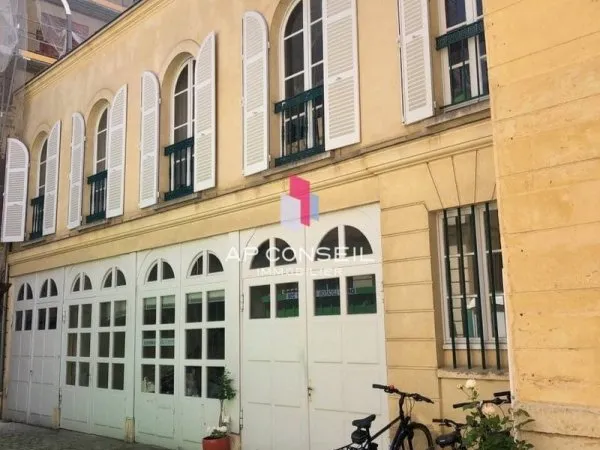 Bureaux 85 m²