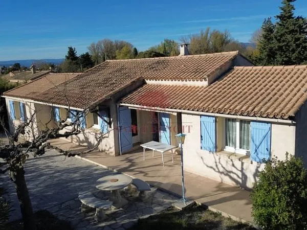 SECTEUR GIGNAC - RARE VILLA DE PLAIN PIED DE TYPE T5 SUR UNE