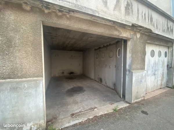🚗 Garage fermé à louer - Rue du Général Sarrail, Poitiers 🚗