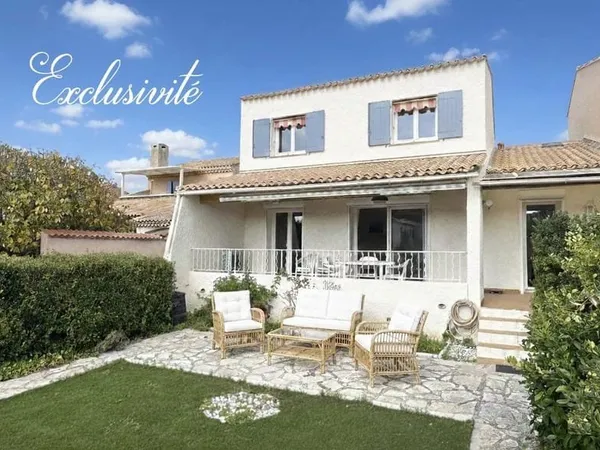 Sanary-sur-Mer, maison de 120 m² + garage + sous-sol, à 15 mn à