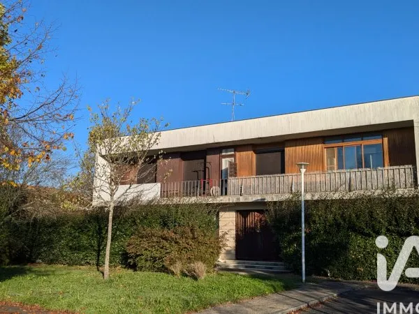 Immeuble 289 m²