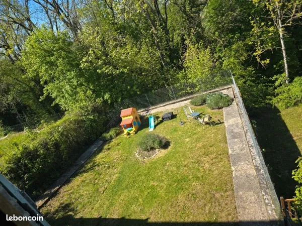 A louer appartement T5 115 m²