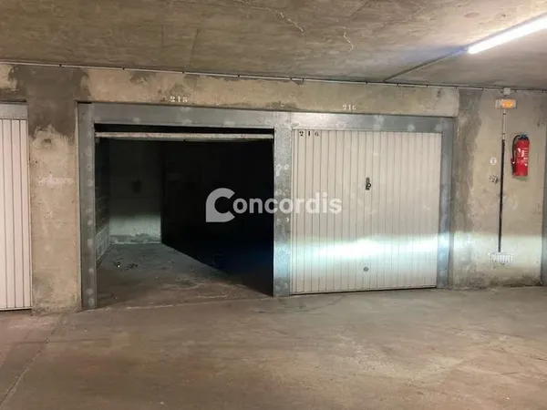 Parking 24 m²