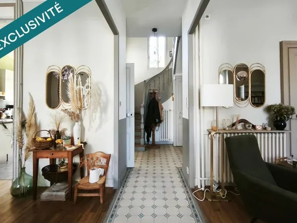 PERVERIE, CHARME ET CACHET POUR CETTE MAISON DE CINQ CHAMBRES EN PARFAIT ÉTAT !