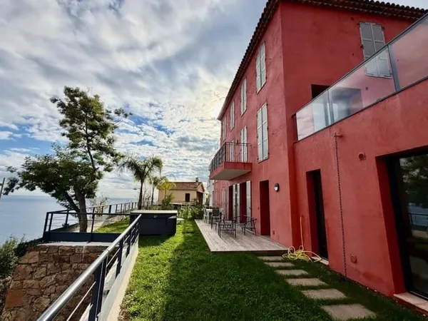Appartement d'exception avec jardin et vue mer panoramique à 180°