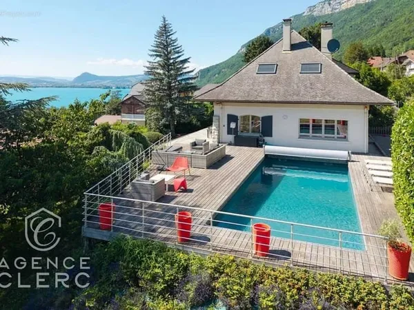 Veyrier-du-Lac, Jolie maison superbe vue lac