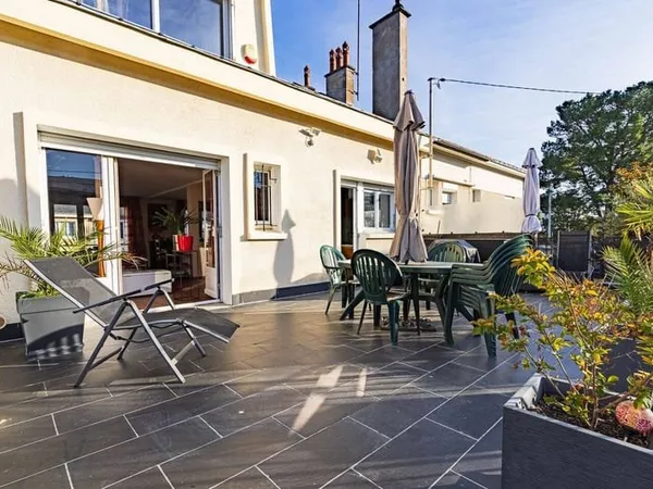 Maison 8 pièces 169 m²