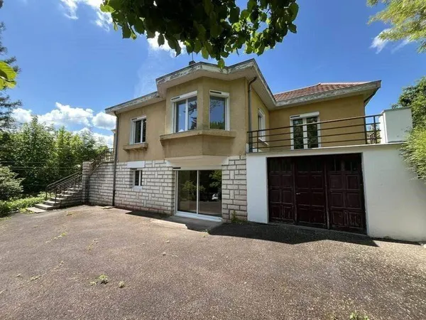 Maison 7 pièces 157 m²
