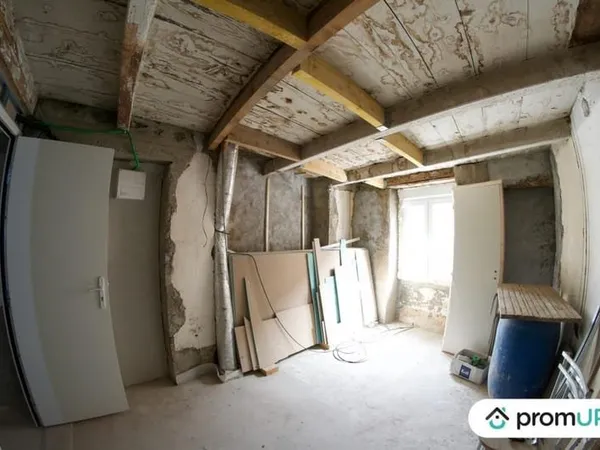 Maison de village de 70 m2 à LANGEAC